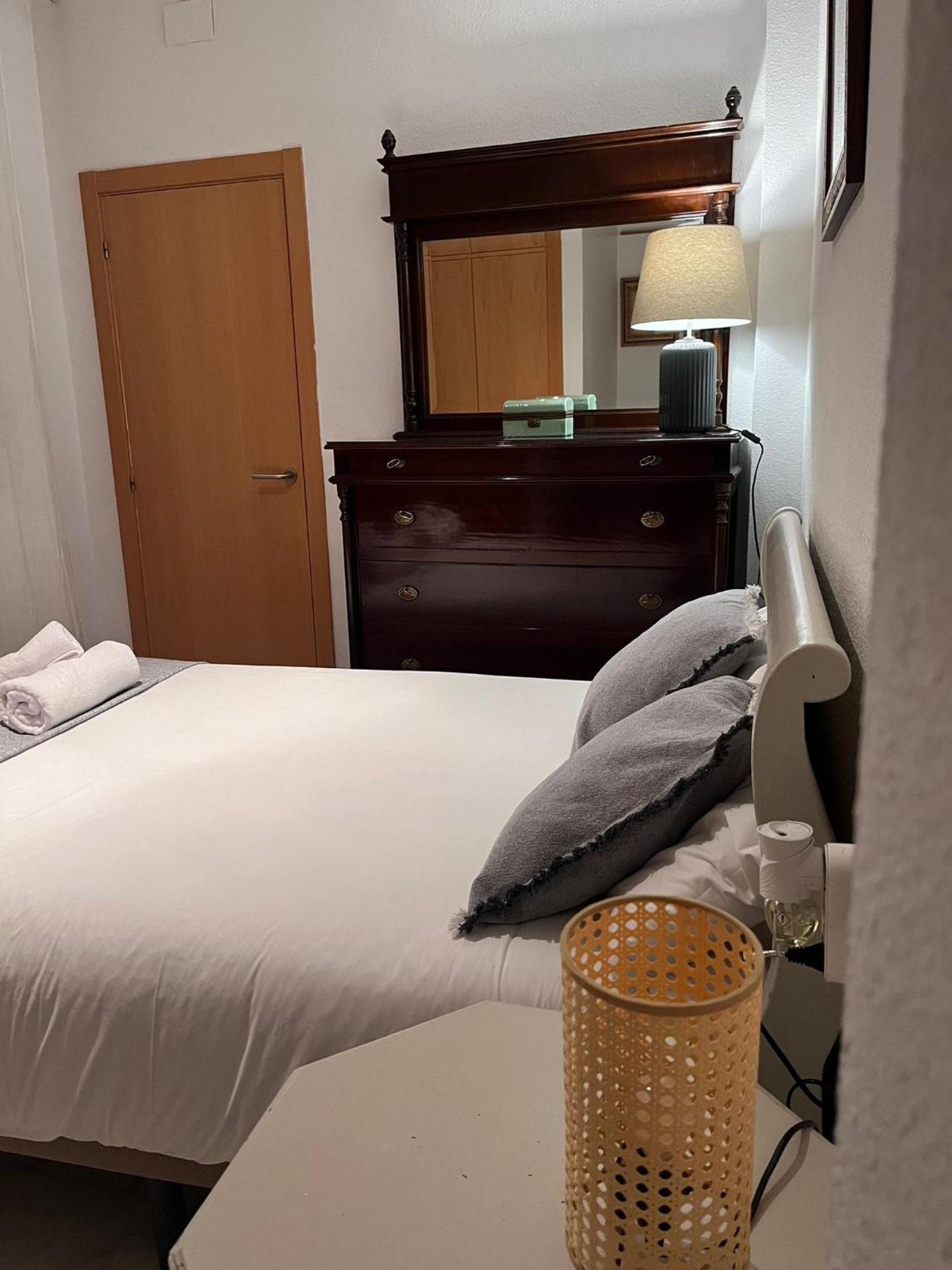 Apartamento Con Encanto Muy Centrico En Pilatos Sevilla Ideal Para Pareja Esterno foto
